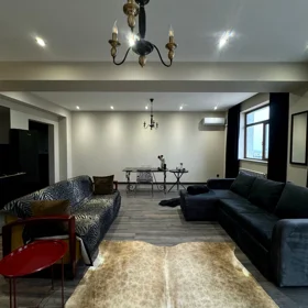 In Baku 100.0 m² apartment is for rent - Image 6