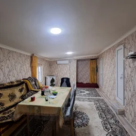 In Baku 110.0 m² house with 4.0 rooms is for sale - Image 2