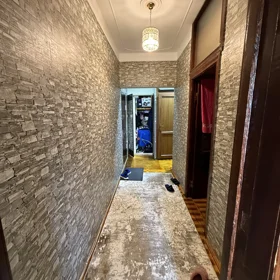 In Baku 90.0 m² apartment is for sale - Image 9