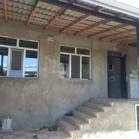 In nan 100.0 m² house with 3.0 rooms is for sale - Image 3