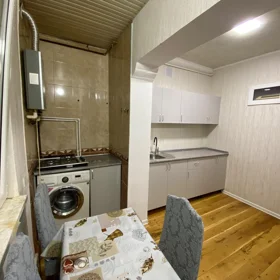 In Baku 85.0 m² apartment is for rent - Image 9