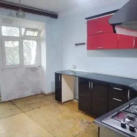 In Baku 60.0 m² apartment is for rent - Image 3