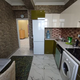 In Baku 80.0 m² apartment is for sale - Image 3