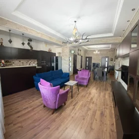 In Baku 90.0 m² apartment is for rent - Image 4