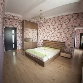 In Baku 90.0 m² apartment is for rent - Image 7