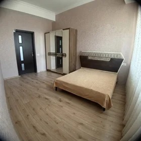 In Baku 90.0 m² apartment is for rent - Image 9