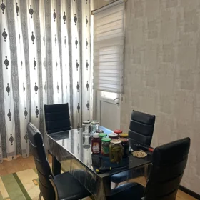 In Baku 75.0 m² apartment is for rent - Image 2