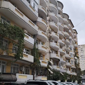 In Baku 75.0 m² apartment is for rent - Image 9