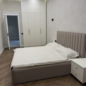 In Baku 150.0 m² apartment is for rent - Image 9