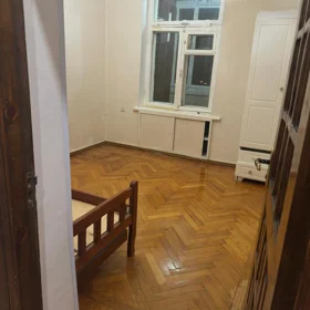 In Baku 85.0 m² apartment is for rent - Image 5