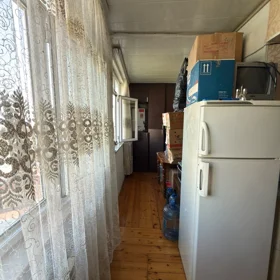 In Baku 100.0 m² apartment is for sale - Image 3