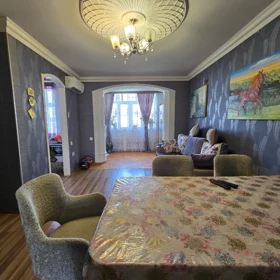 In Baku 55.0 m² apartment is for sale - Image 6