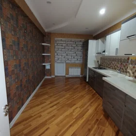In Baku 125.0 m² apartment is for sale - Image 5