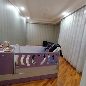 In Baku 125.0 m² apartment is for sale - Image 9