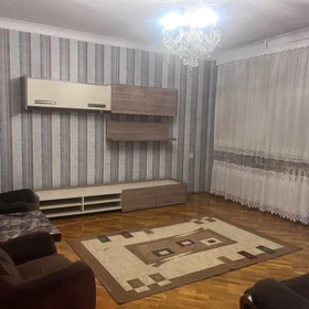In Baku 80.0 m² apartment is for rent - Image 4