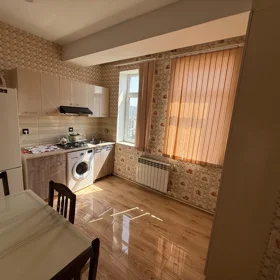 In Baku 70.0 m² apartment is for rent - Image 7