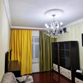 In Baku 90.0 m² apartment is for rent - Image 3
