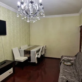 In Baku 90.0 m² apartment is for rent - Image 4
