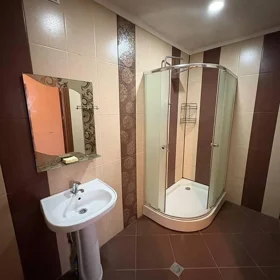 In Baku 106.0 m² apartment is for rent - Image 7