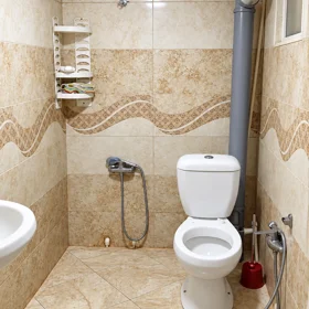 In Baku 70.0 m² apartment is for rent - Image 9