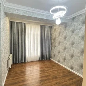 In Baku 100.0 m² apartment is for sale - Image 4