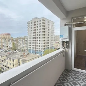 In Baku 100.0 m² apartment is for sale - Image 10