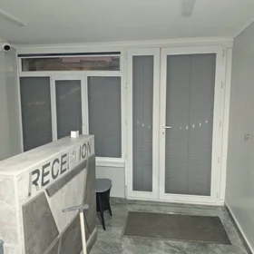 In Baku 118.0 m² commercial is for rent - Image 4