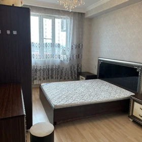 In Baku 95.0 m² apartment is for rent - Image 8