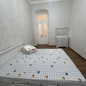 In Baku 100.0 m² apartment is for rent - Image 3