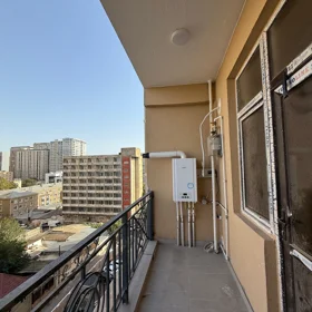 In Xətai rayonu 65.0 m² apartment is for sale - Image 2