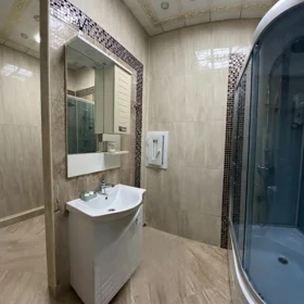 In Baku 120.0 m² apartment is for rent - Image 6