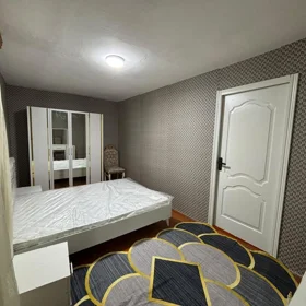 In Baku 80.0 m² apartment is for rent - Image 8