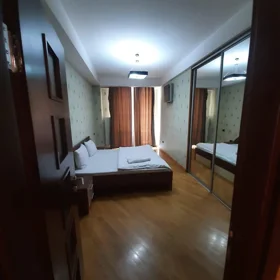 In Baku 211.0 m² apartment is for rent - Image 8