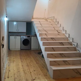 In Sumgayit 140.0 m² house with 4.0 rooms is for rent - Image 2