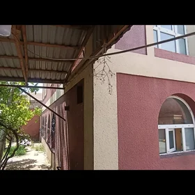 In Binəqədi rayonu 292.0 m² house with 7.0 rooms is for sale - Image 3