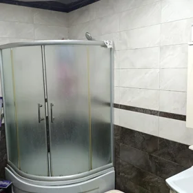 In Binəqədi rayonu 292.0 m² house with 7.0 rooms is for sale - Image 10