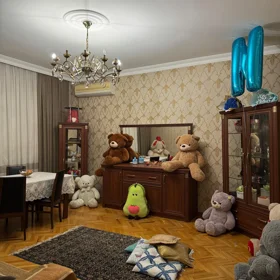 In Baku 70.0 m² apartment is for sale - Image 9