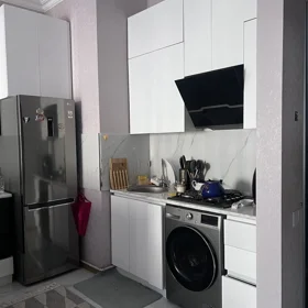 In Binəqədi rayonu 72.0 m² apartment is for sale - Image 7