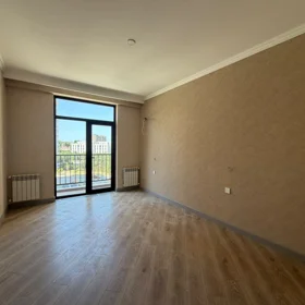 In Binəqədi rayonu 82.0 m² apartment is for sale - Image 4