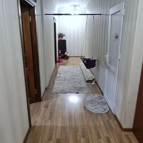 In Baku 141.0 m² apartment is for sale - Image 2