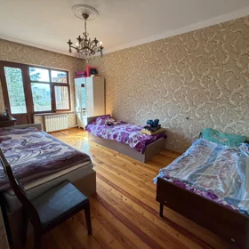 In Baku 85.0 m² apartment is for sale - Image 3