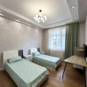 In Baku 107.0 m² apartment is for sale - Image 6
