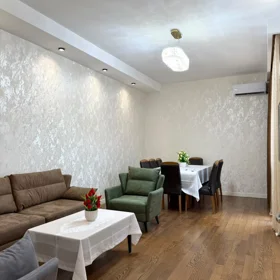 In Baku 107.0 m² apartment is for sale - Image 10
