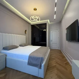 In Baku 85.0 m² apartment is for sale - Image 2