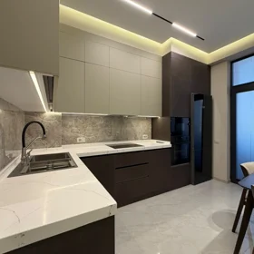 In Baku 85.0 m² apartment is for sale - Image 8
