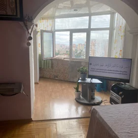 In Baku 75.0 m² apartment is for sale - Image 2