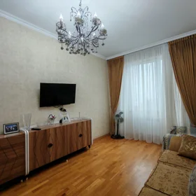 In Binəqədi rayonu 65.0 m² apartment is for sale - Image 5