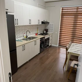 In Baku 75.0 m² apartment is for rent - Image 6