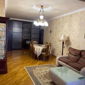 In Xətai rayonu 118.0 m² apartment is for rent - Image 2