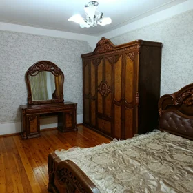 In Baku 90.0 m² apartment is for rent - Image 5